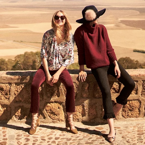 Anthropologie Maeve Umi Wrap Top Velvet Floral - Picture 4 of 15